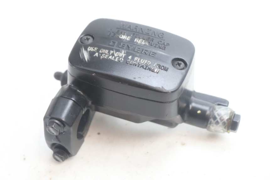 photo de BREMSPUMPE HINTEN PIAGGIO MP3 HPE 530 (2022 - 2026) - Hauptansicht