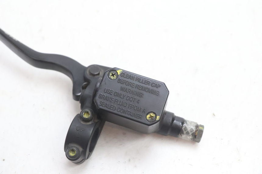 photo de HAUPTBREMSZYLINDER HINTEN PIAGGIO MP3 LT 300 (2010 - 2016) - Zoom auf Gebrauchszustand