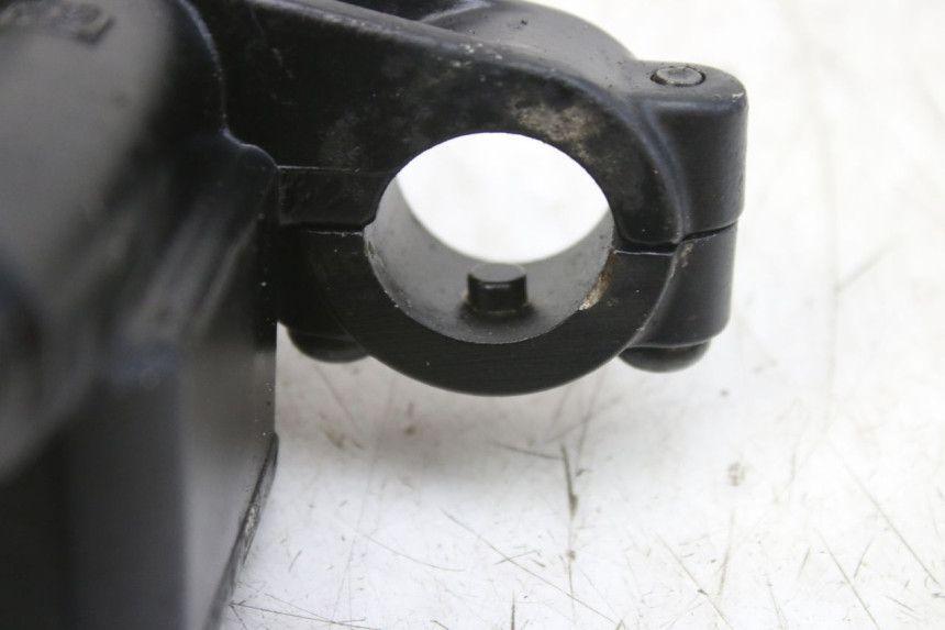 photo de HAUPTBREMSZYLINDER HINTEN PIAGGIO MP3 RL 250 (2006 - 2010) - Zoom auf Gebrauchszustand