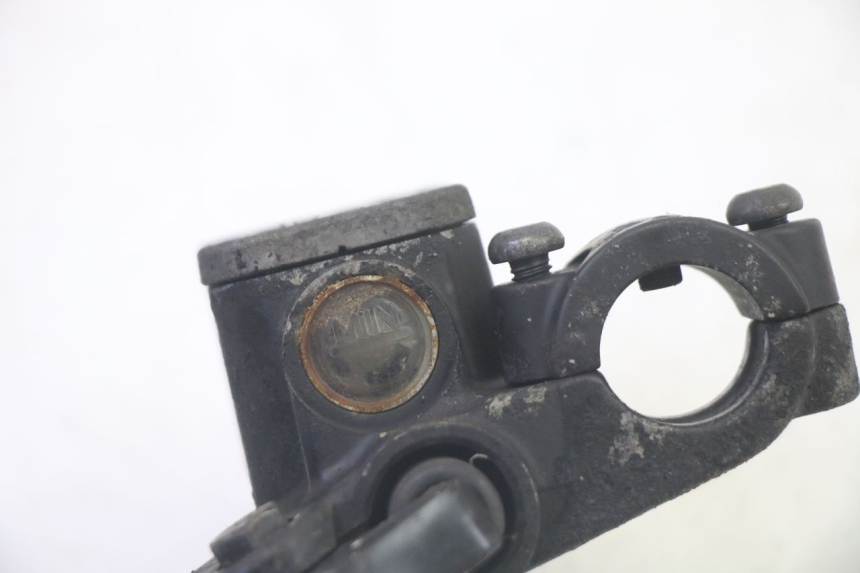 photo de HAUPTBREMSZYLINDER HINTEN PIAGGIO MP3 RL 250 (2006 - 2010) - Gesamtansicht des Produkts