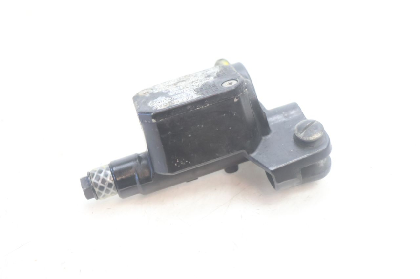 photo de BREMSPUMPE HINTEN PIAGGIO MP3 500 (2016 - 2018) - Alternative Perspektive