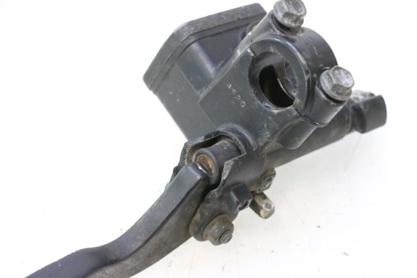 photo de BREMSPUMPE HINTEN KYMCO MXU R 250 (2004 - 2010) - Oberflächenzustand und Material