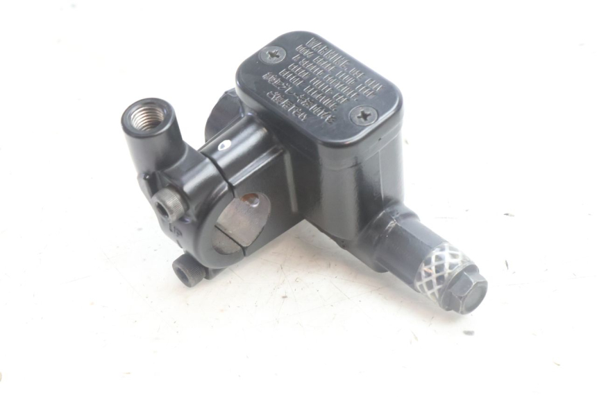 photo de BREMSPUMPE HINTEN YAMAHA N-MAX NMAX 125 (2021 - 2024) - Detailansicht des Bauteils