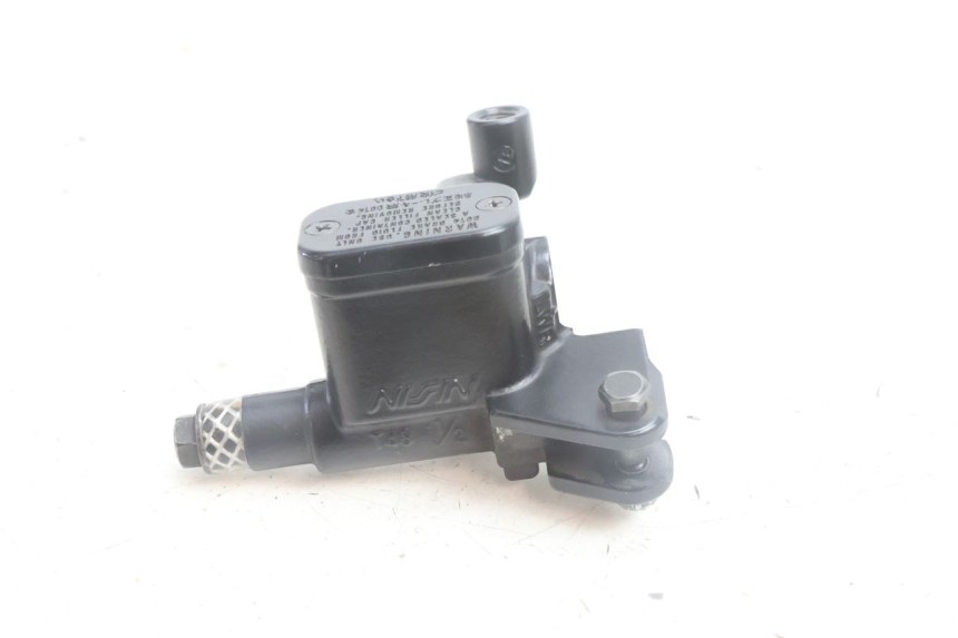 photo de BREMSPUMPE HINTEN YAMAHA N-MAX NMAX 125 (2021 - 2024) - Alternative Perspektive