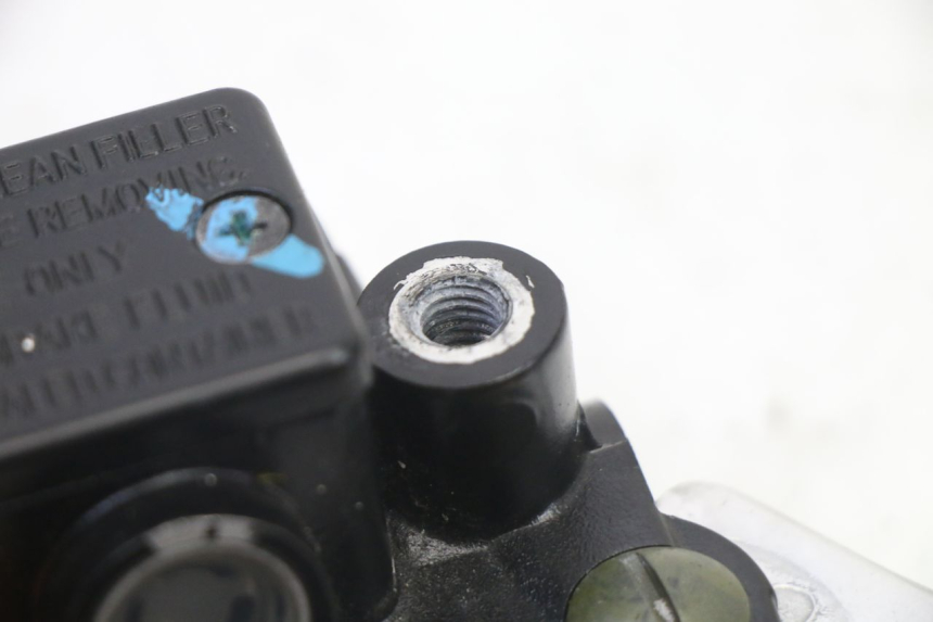 photo de BREMSPUMPE HINTEN PIAGGIO NRG POWER PUREJET 50 (2018 - 2021) - Zoom auf Gebrauchszustand