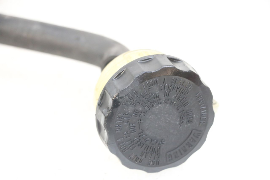 photo de HAUPTBREMSZYLINDER HINTEN HONDA NTV DEAUVILLE 650 (1998 - 2001) - Technische Nahaufnahme