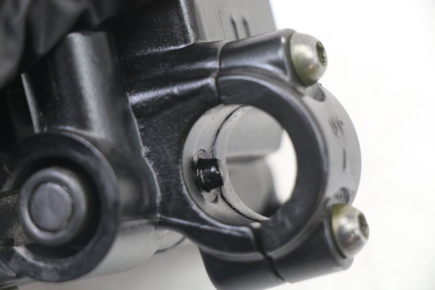 photo de BREMSPUMPE HINTEN PIAGGIO NRG POWER PUREJET 50 (2018 - 2021) - Details der Befestigungspunkte