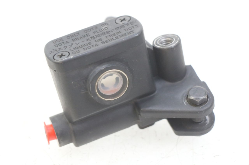 photo de HAUPTBREMSZYLINDER HINTEN LVNENG S5 1 (2019 - 2023) - Hauptansicht