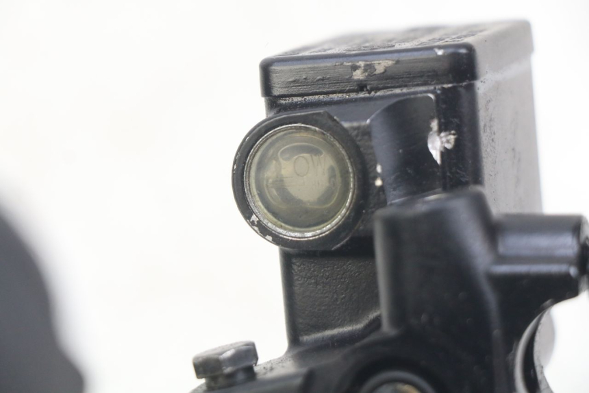 photo de HAUPTBREMSZYLINDER HINTEN PEUGEOT SATELIS 125 (2010 - 2012) - Detailansicht des Bauteils