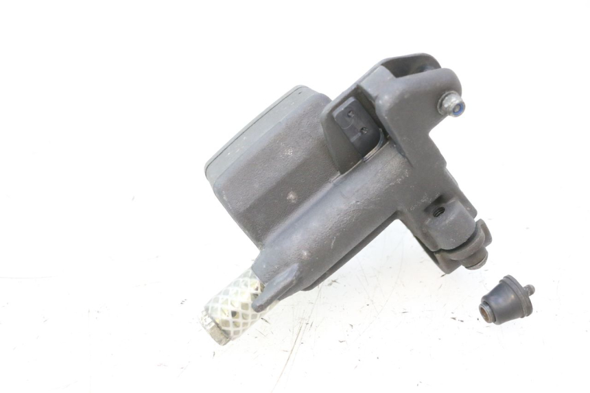 photo de HAUPTBREMSZYLINDER HINTEN PEUGEOT SATELIS 125 (2006 - 2009) - Gesamtansicht des Produkts
