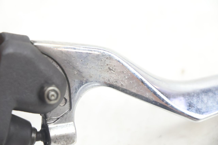 photo de HAUPTBREMSZYLINDER HINTEN PEUGEOT SATELIS 125 (2006 - 2009) - Kennzeichnungen und Originalreferenzen