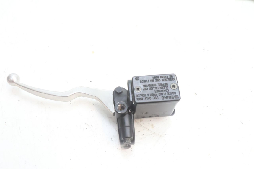 photo de HAUPTBREMSZYLINDER HINTEN PEUGEOT SATELIS 125 (2006 - 2009) - Hauptansicht