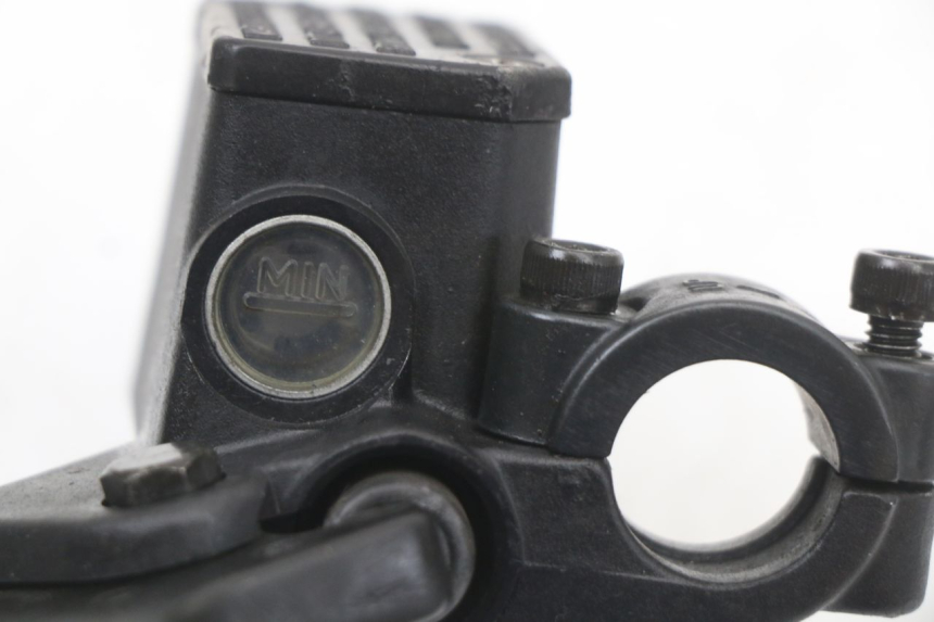 photo de BREMSPUMPE HINTEN APRILIA SR CARB LC 2T 50 (2004 - 2012) - Alternative Perspektive