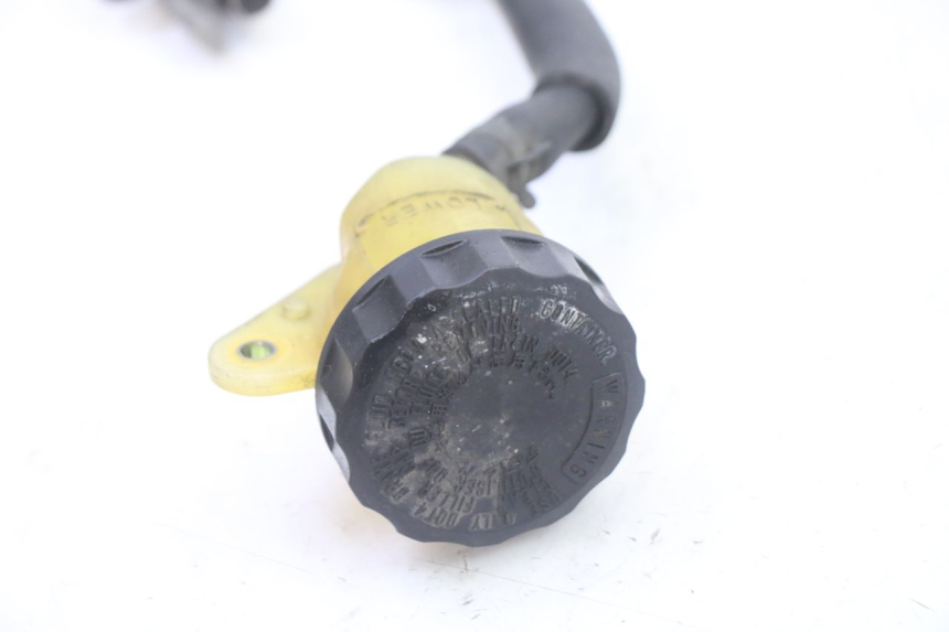 photo de BREMSPUMPE HINTEN HONDA ST PAN EUROPEAN 1300 (2002 - 2013) - Alternative Perspektive