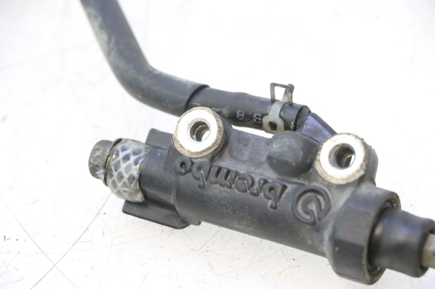 photo de BREMSPUMPE HINTEN YAMAHA TDM ABS 900 (2002 - 2014) - Alternative Perspektive