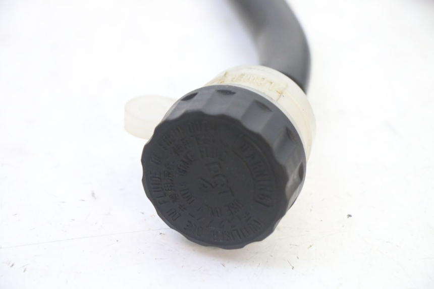 photo de HAUPTBREMSZYLINDER HINTEN YAMAHA TDR DELTABOX 125 (1997 - 2003) - Zoom auf Gebrauchszustand