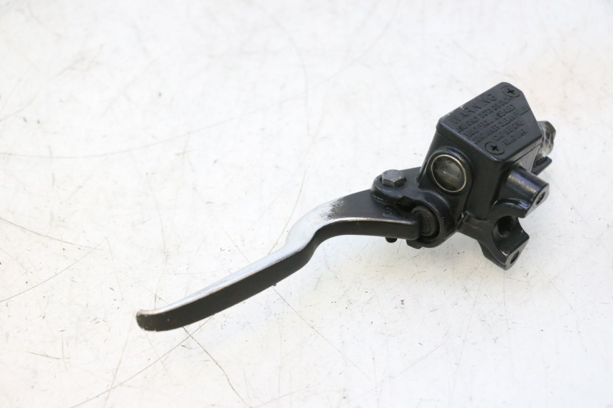 photo de BREMSPUMPE HINTEN PEUGEOT TWEET 4T 50 (2018 - 2022) - Details der Befestigungspunkte