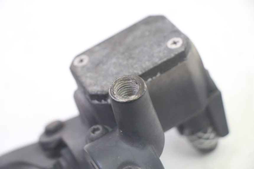 photo de HAUPTBREMSZYLINDER HINTEN YAMAHA X-MAX XMAX 125 (2010 - 2013) - Alternative Perspektive