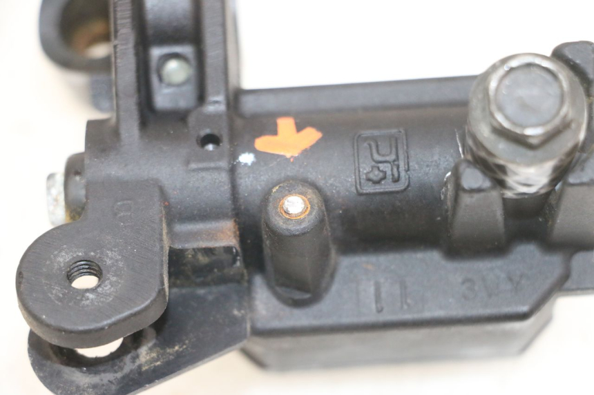 photo de HAUPTBREMSZYLINDER HINTEN YAMAHA XMAX X-MAX 125 (2006 - 2009) - Technische Nahaufnahme