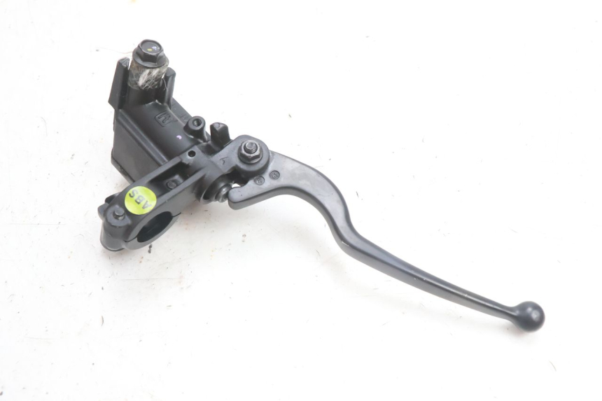 photo de HAUPTBREMSZYLINDER HINTEN YAMAHA X-MAX XMAX 125 (2010 - 2013) - Weitere Ansicht des Artikels