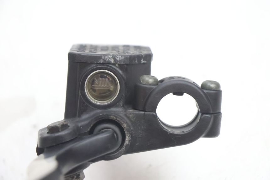 photo de HAUPTBREMSZYLINDER HINTEN PIAGGIO X9 EVOLUTION 125 (2003 - 2007) - Alternative Perspektive