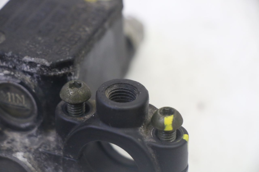 photo de BREMSPUMPE HINTEN PIAGGIO XEVO - X EVO 125 (2007 - 2017) - Alternative Perspektive