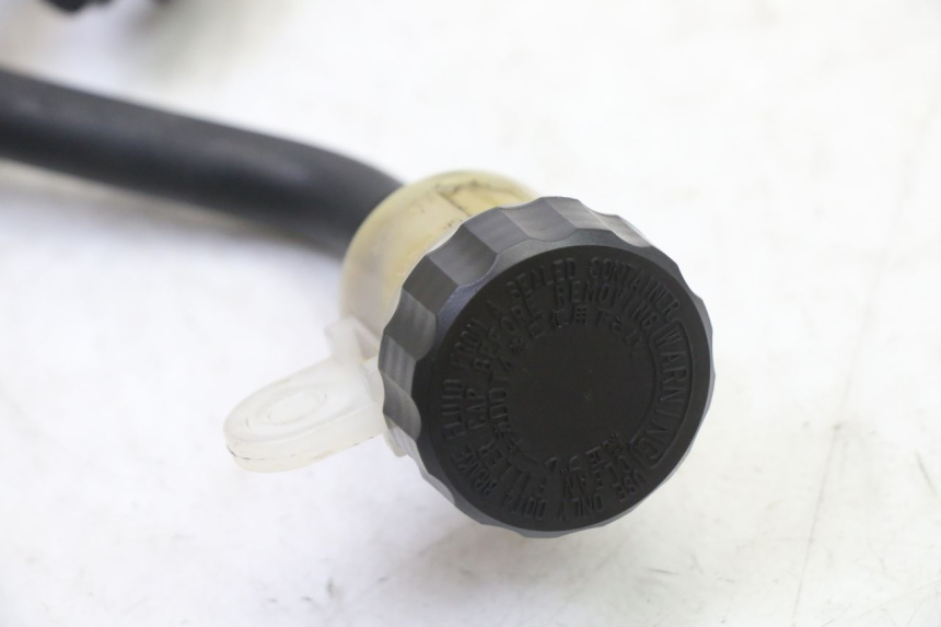 photo de BREMSPUMPE HINTEN YAMAHA XJ6 ABS 600 (2008 - 2016) - Alternative Perspektive