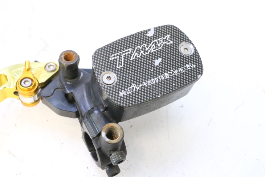 photo de BREMSPUMPE HINTEN YAMAHA XP T-MAX ABS 500 (2005 - 2005) - Zoom auf Gebrauchszustand