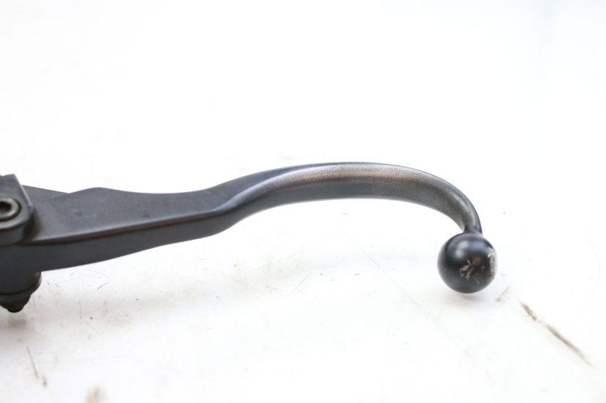 photo de HAUPTBREMSZYLINDER HINTEN YAMAHA XP T-MAX TMAX ABS 500 (2004 - 2007) - Zoom auf Gebrauchszustand