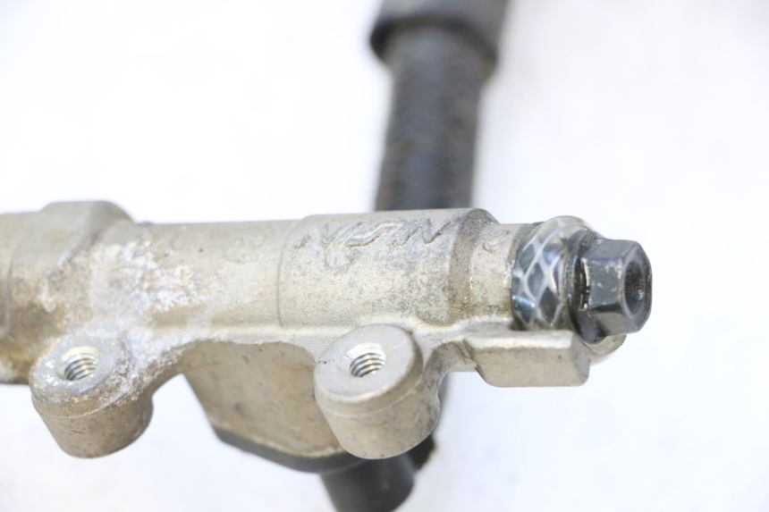 photo de BREMSPUMPE HINTEN HONDA XRV AFRICA TWIN 750 (1990 - 1992) - Zoom auf Gebrauchszustand