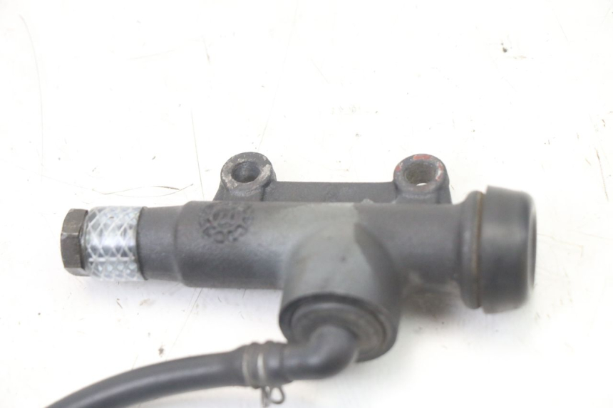 photo de BREMSPUMPE HINTEN YAMAHA TZR 50 (2008 - 2016) - Technische Nahaufnahme