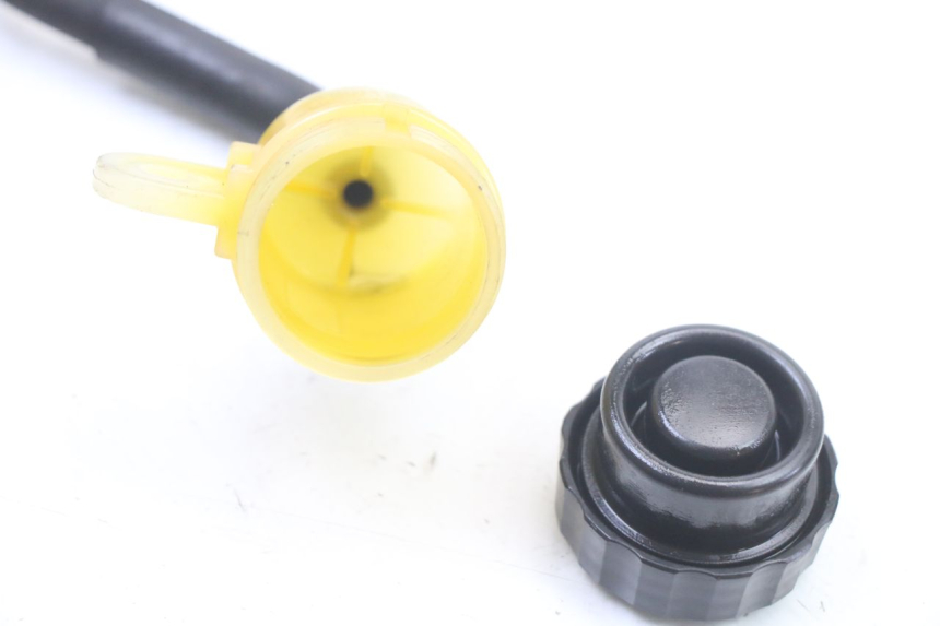 photo de BREMSPUMPE HINTEN YAMAHA XJ6 600 (2008 - 2016) - Technische Nahaufnahme