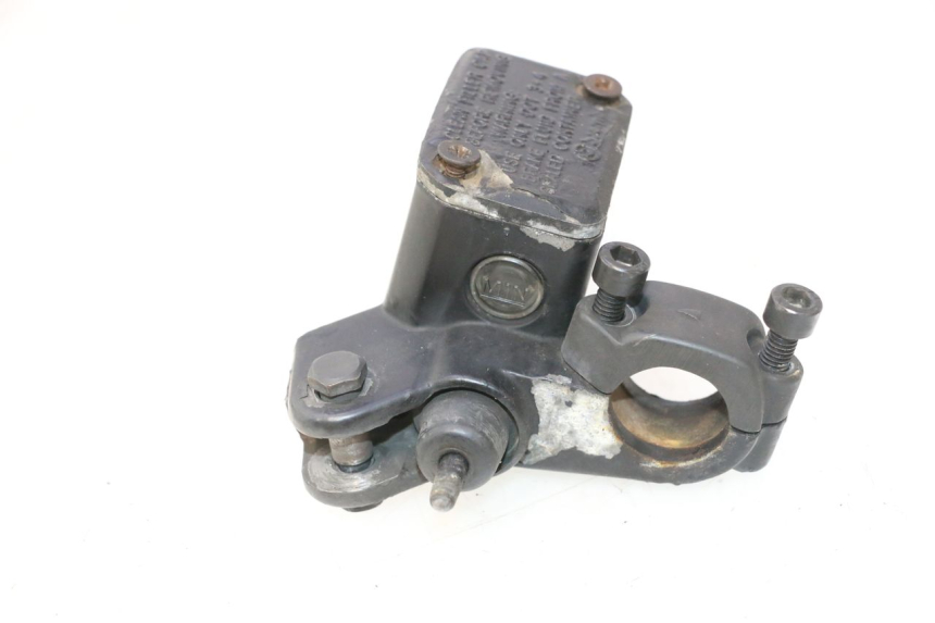 photo de BREMSPUMPE HINTEN YAMAHA YP MAJESTY 125 (2007 - 2010) - Geprüftes Gebrauchtteil