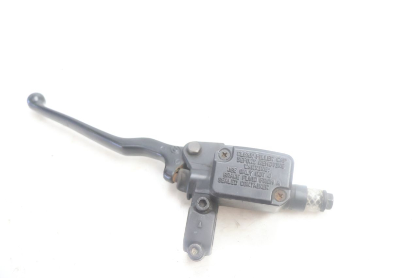 photo de HAUPTBREMSZYLINDER HINTEN YAMAHA YP MAJESTY 125 (2002 - 2006) - Hauptansicht