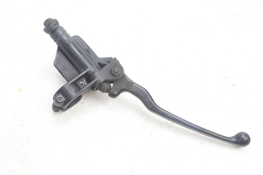 photo de BREMSPUMPE HINTEN YAMAHA YP MAJESTY 125 (2007 - 2010) - Alternative Perspektive