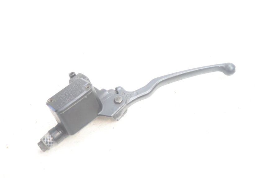 photo de HAUPTBREMSZYLINDER HINTEN YAMAHA YP MAJESTY 125 (2002 - 2006) - Alternative Perspektive