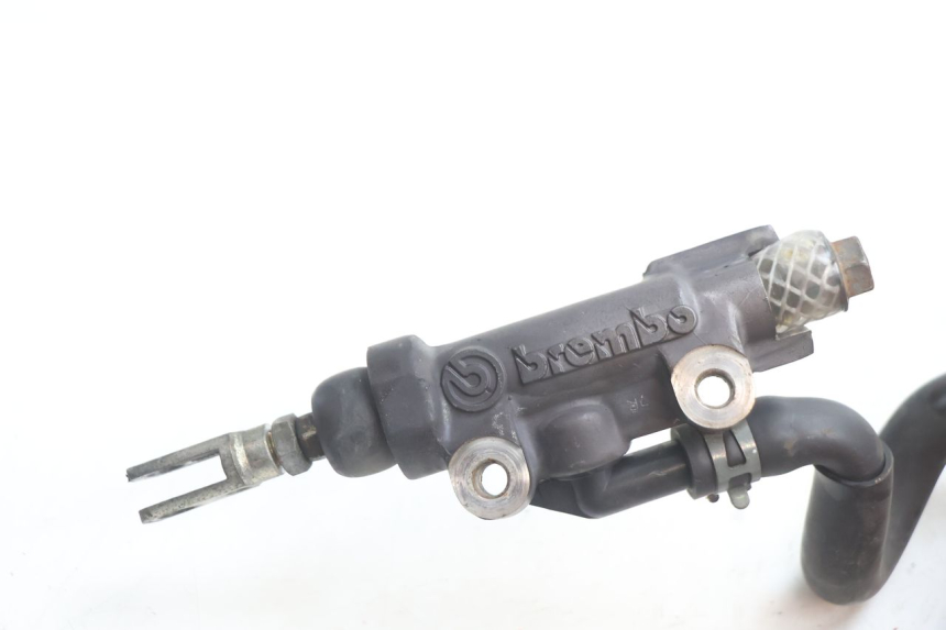 photo de BREMSPUMPE HINTEN YAMAHA YZF R GENESIS 750 (1993 - 1998) - Technische Nahaufnahme