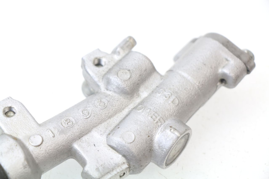 photo de BREMSPUMPE HINTEN YAMAHA YZF YZ-F 450 (2018 - 2021) - Alternative Perspektive