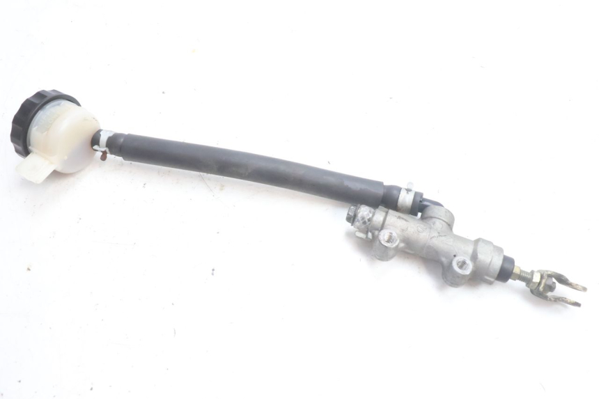photo de BREMSPUMPE HINTEN KAWASAKI ZZR 600 (1995 - 2004) - Alternative Perspektive