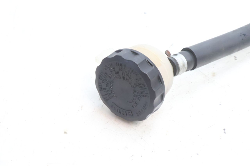 photo de BREMSPUMPE HINTEN KAWASAKI ZZR 600 (1995 - 2004) - Geprüftes Gebrauchtteil