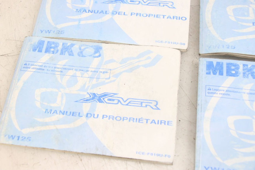 photo de BENUTZERHANDBUCH YAMAHA BW'S BWS 125 (2010 - 2013) - Gesamtansicht des Produkts