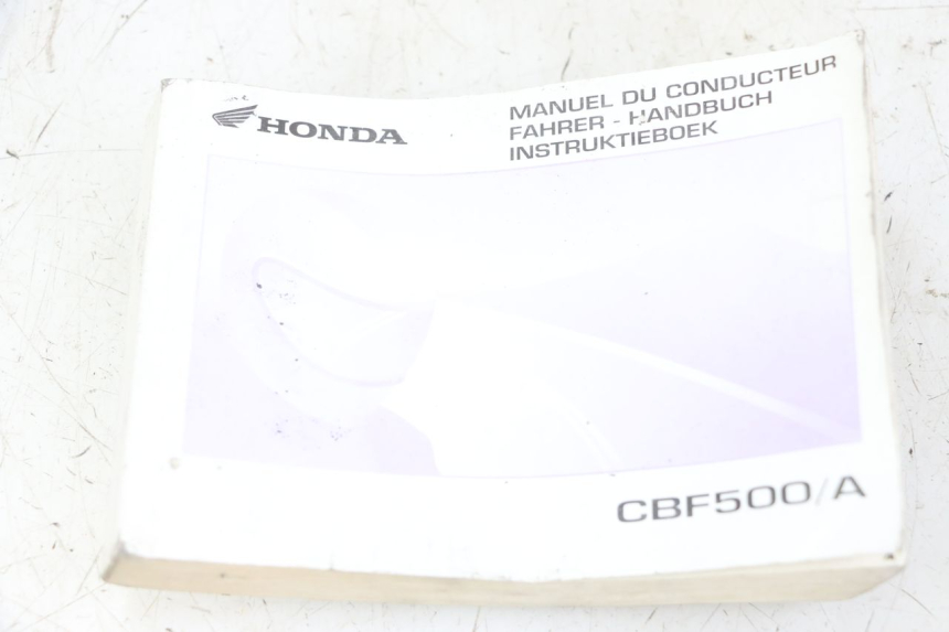 photo de BENUTZERHANDBUCH HONDA CBF 500 (2004 - 2007) - Hauptansicht