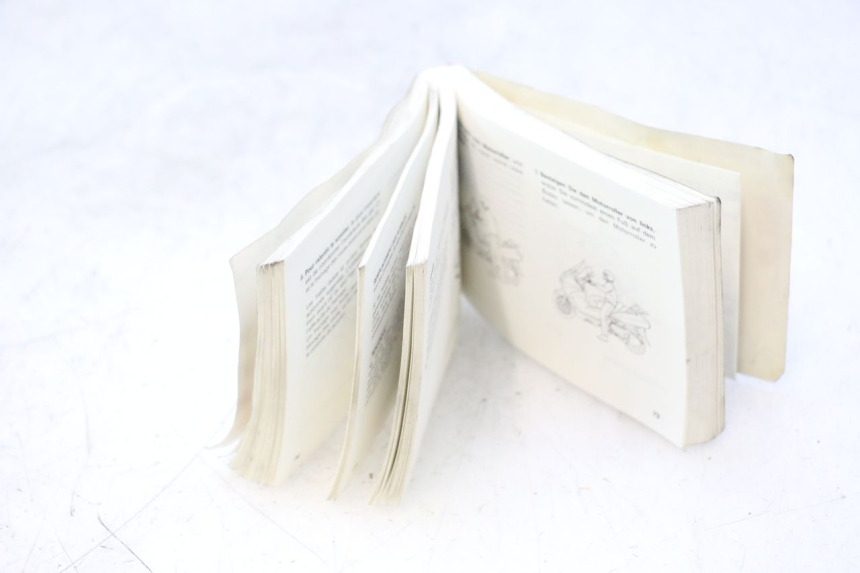 photo de BENUTZERHANDBUCH HONDA FJS SILVER WING SILVERWING 400 (2005 - 2008) - Detailansicht des Bauteils