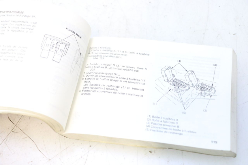 photo de BENUTZERHANDBUCH HONDA FJS SILVER WING SILVERWING 400 (2005 - 2008) - Gesamtansicht des Produkts