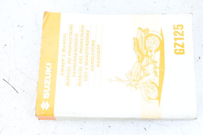 photo de BENUTZERHANDBUCH SUZUKI GZ MARAUDER 125 (1998 - 2004) - Hauptansicht