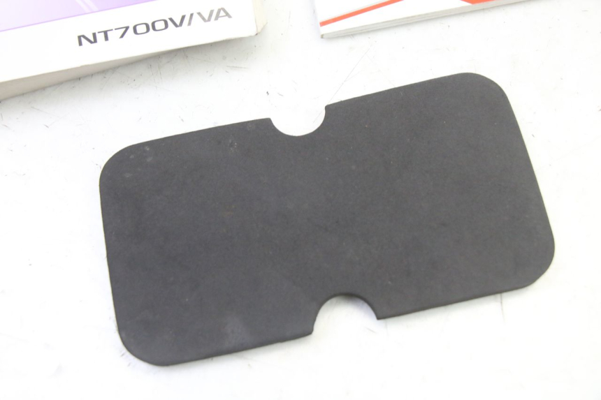 photo de BENUTZERHANDBUCH HONDA NTV DEAUVILLE ABS 700 (2007 - 2016) - Alternative Perspektive