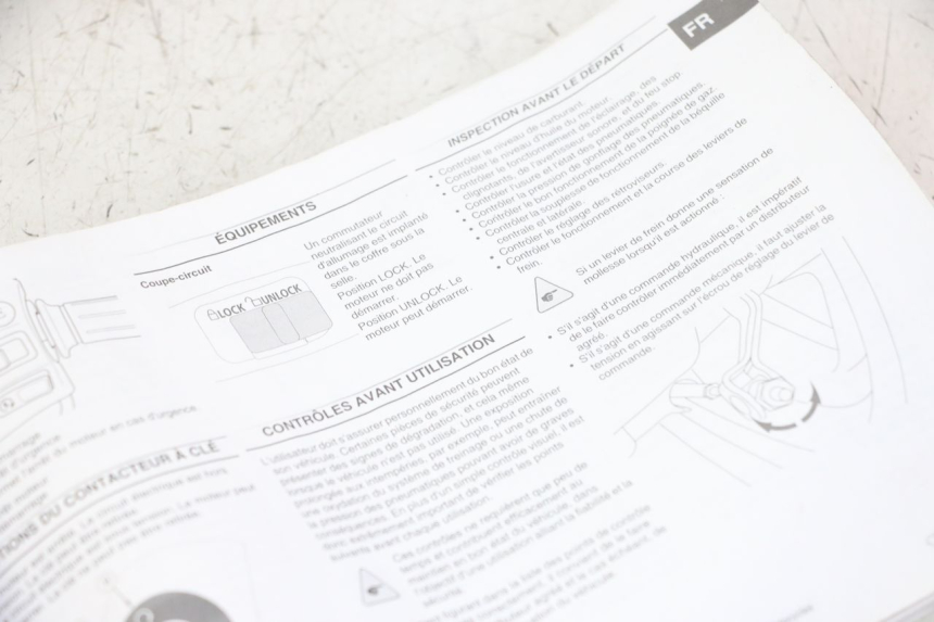 photo de BENUTZERHANDBUCH PEUGEOT TWEET 4T 50 (2014 - 2019) - Detailansicht des Bauteils