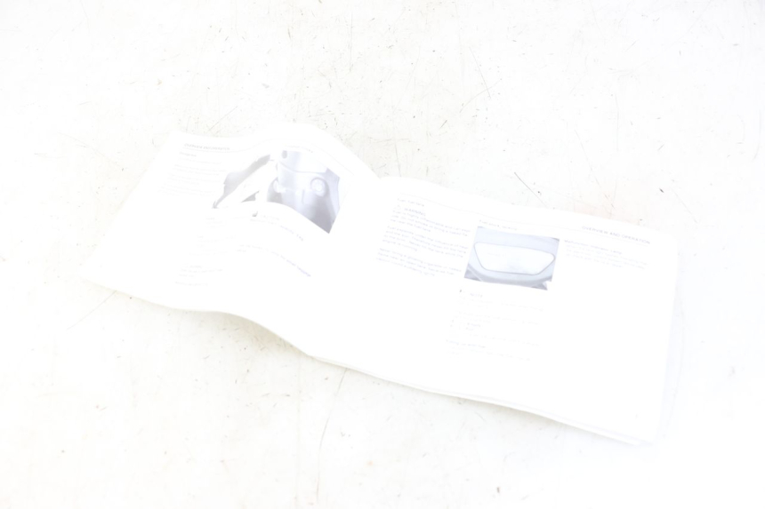 photo de BENUTZERHANDBUCH TNT MOTOR ROMA 10' 4T 50 (2019 - 2022) - Alternative Perspektive