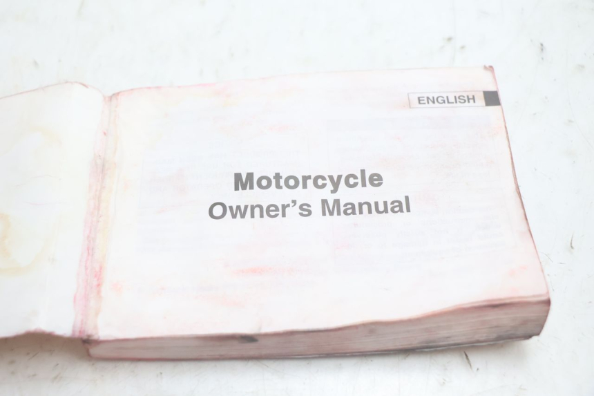 photo de BENUTZERHANDBUCH KAWASAKI ZX-6R ZX6R 600 (2000 - 2002) - Details der Befestigungspunkte