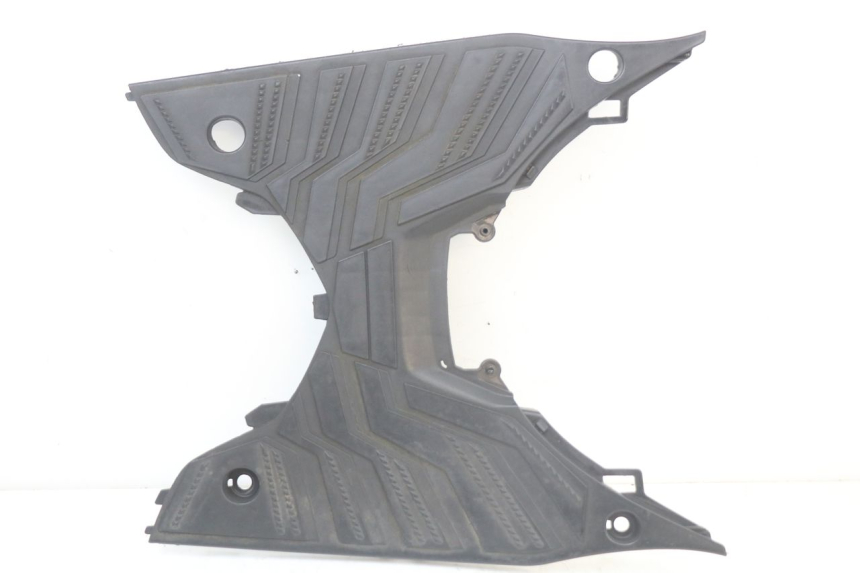 photo de TRITTBRETT VERKLEIDUNG SUZUKI ADDRESS 110 (2015 - 2020) - Zoom auf Gebrauchszustand